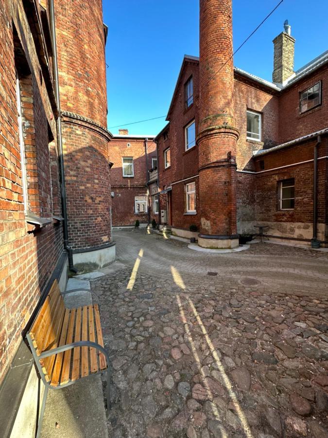 Bralu Street Apartments Лиепая Экстерьер фото